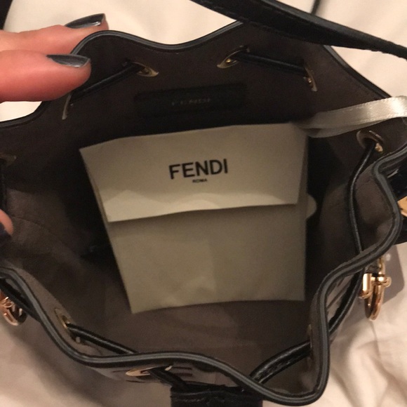 Fendi mini mon tresor logo bag - Picture 5 of 6